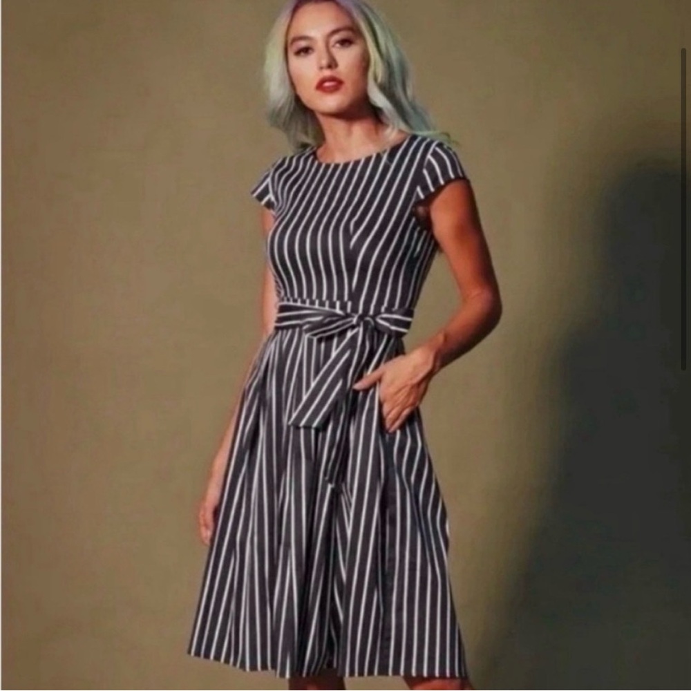 Pinup Couture / Golightly Mae dress in Victorian Stripe-Goth - Size XL - NWT